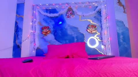 eleanor and celeste online show from December 2, 3:12 am