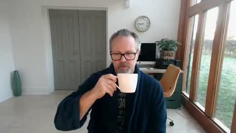 Snapshot of girlsandbikes chatting on January 10, 8:29 am girlsandbikes online show from January 10, 8:29 am