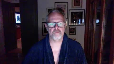 Snapshot of girlsandbikes chatting on October 11, 10:08 pm girlsandbikes online show from October 11, 10:08 pm