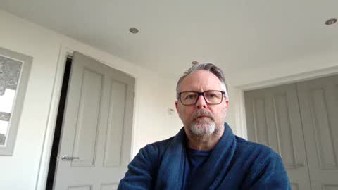 girlsandbikes online show from November 25, 10:04 am