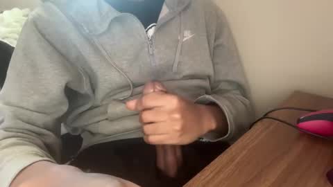 girlsonlyy666 online show from January 3, 6:14 pm