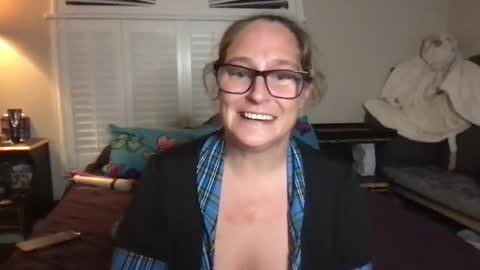 Snapshot of girlzhavefuntoo chatting on September 11, 2:44 am Girls Have Fun Too online show from September 11, 2:44 am