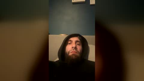 Snapshot of girthycock36 chatting on March 26, 8:47 pm girthycock36 online show from March 26, 8:47 pm