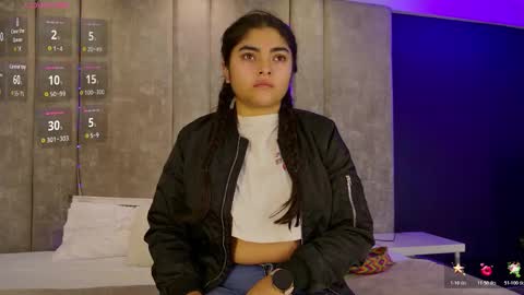     online show from November 19, 10:48 am