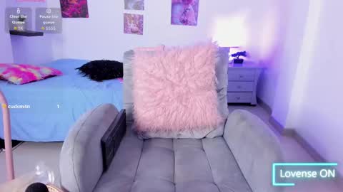 Snapshot of gisele_gigi chatting on September 24, 2:59 am gisele_gigi online show from September 24, 2:59 am