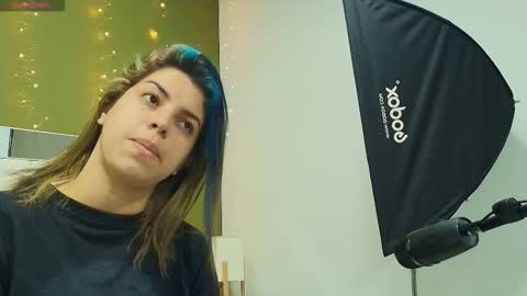 Snapshot of gisell_gomez chatting on October 5, 12:14 pm Gisell online show from October 5, 12:14 pm