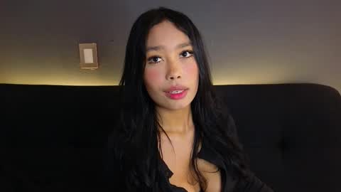 Snapshot of giselle_loren chatting on October 12, 8:08 pm giselle_loren online show from October 12, 8:08 pm