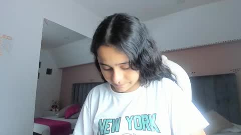 Snapshot of giselle_roldan chatting on September 26, 4:05 am GISELLE ROLDAN online show from September 26, 4:05 am