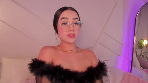 GisellePalmer  online show from April 3, 6:17 pm