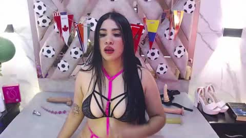 giselslut online show from July 3, 5:30 pm