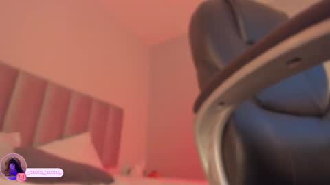   online show from February 24, 10:36 pm