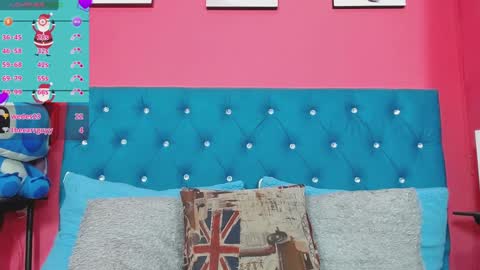 Snapshot of gissellsaenz chatting on December 22, 2:38 pm Gissell Saenz online show from December 22, 2:38 pm