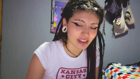 Giulietta online show from April 1, 5:19 am