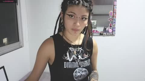 Giulietta online show from April 21, 1:07 am