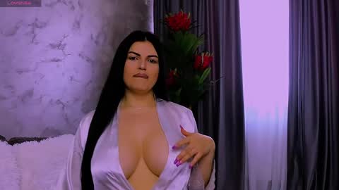 Giulia online show from May 5, 6:10 am