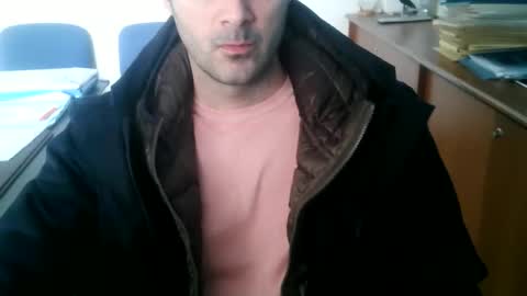 giuseppevai1 online show from February 5, 10:53 am