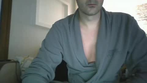 giuseppevai1 online show from May 10, 9:20 pm