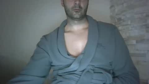 giuseppevai1 online show from May 13, 9:55 pm
