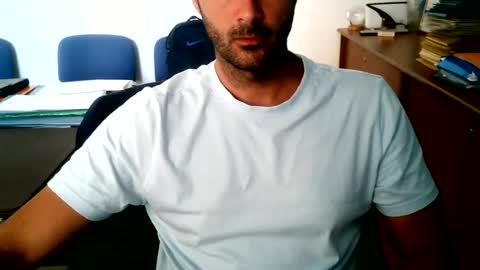 giuseppevai1 online show from July 13, 9:56 am