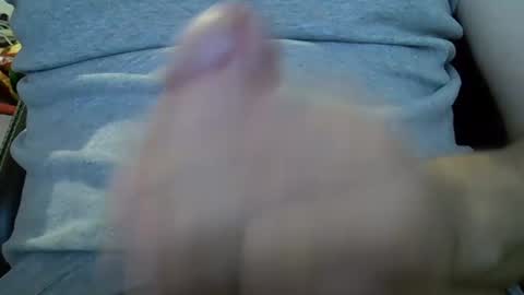 Snapshot of gk1978768629 chatting on January 9, 7:42 am big cock baby online show from January 9, 7:42 am