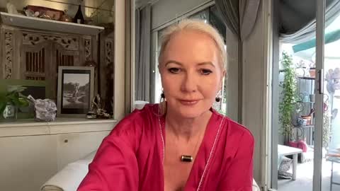 Gl1tter Barbie online show from April 19, 10:14 am