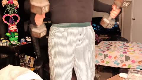 glaceon9 online show from February 5, 5:30 am