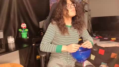 glaceon9 online show from February 13, 3:07 am