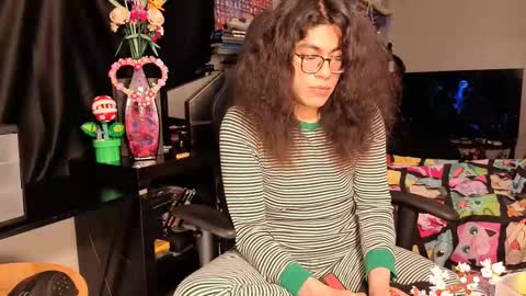 glaceon9 online show from February 20, 4:18 am