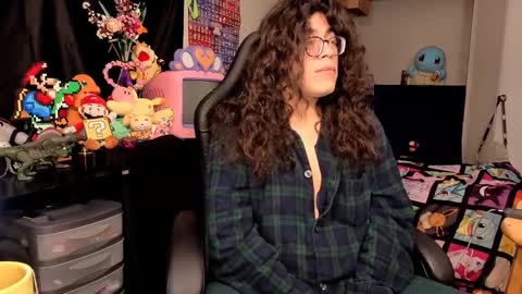 glaceon9 online show from October 31, 11:22 am