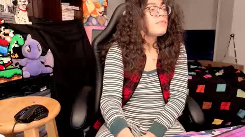 glaceon9 online show from December 20, 4:14 pm