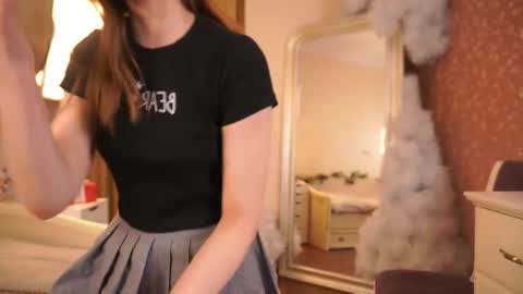 Call me Daisy online show from December 17, 3:12 am