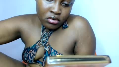 Snapshot of glamslut8 chatting on July 28, 6:42 am sweet girl online show from July 28, 6:42 am