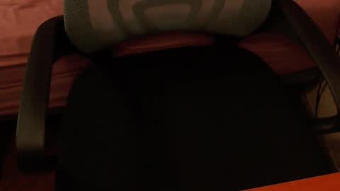 Snapshot of glebryba chatting on December 4, 3:43 pm glebryba online show from December 4, 3:43 pm