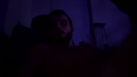 Snapshot of glegere18 chatting on January 24, 5:42 am Lets get wierd online show from January 24, 5:42 am