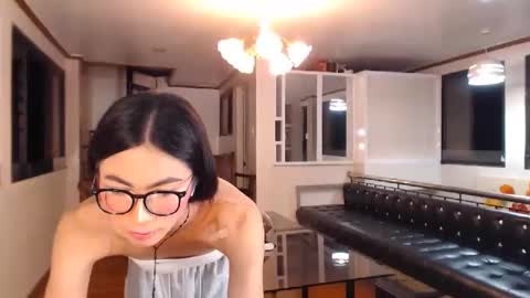 Snapshot of gleiahong chatting on September 19, 11:33 am gleiahong online show from September 19, 11:33 am