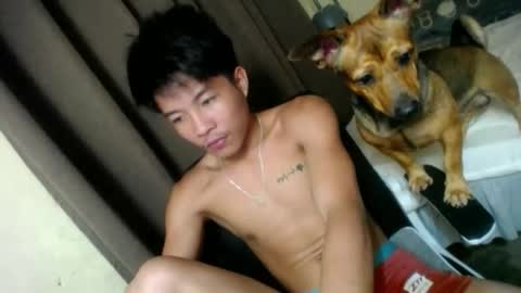 Snapshot of glenndou_daxs chatting on October 22, 8:58 am glenndou_daxs online show from October 22, 8:58 am