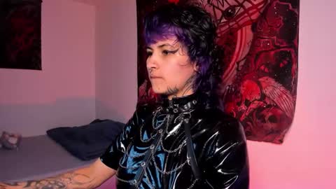 NYX online show from February 6, 7:06 pm