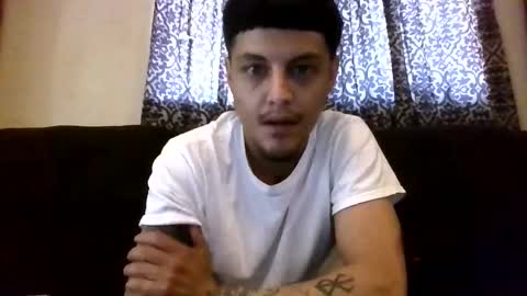 glly444 online show from February 10, 5:28 pm