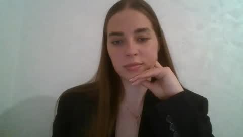 Snapshot of gloria954807 chatting on June 9, 8:20 pm gloria954807 online show from June 9, 8:20 pm