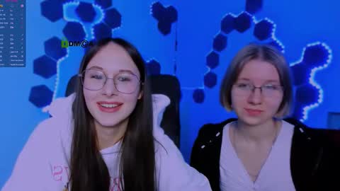 your dream  online show from December 14, 8:24 pm