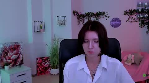 Snapshot of gloria_bubble chatting on July 28, 11:17 am your dream online show from July 28, 11:17 am