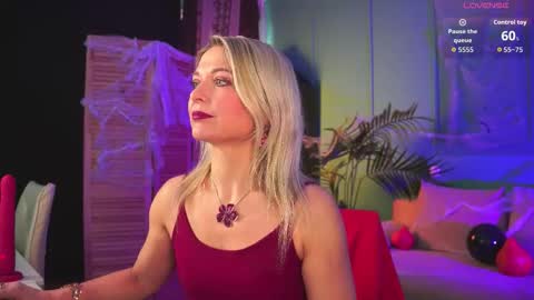 Gloria online show from November 4, 10:58 am