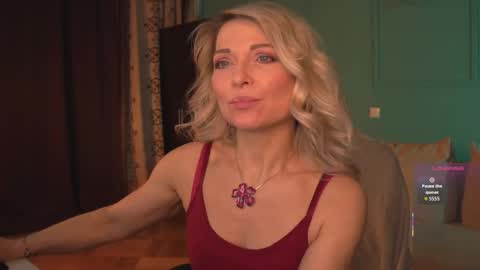 Gloria online show from April 24, 11:12 am