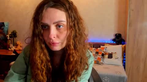 Gloria Wood online show from January 18, 5:59 pm