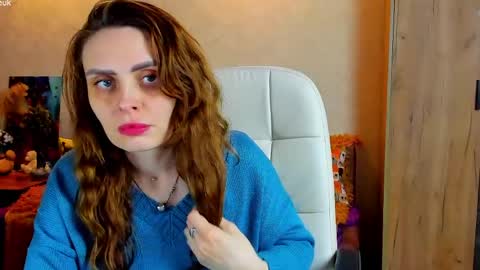 Gloria Wood online show from April 19, 6:10 pm