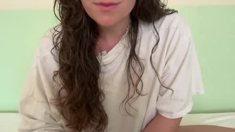 Snapshot of gloriapearl chatting on August 1, 2:49 pm Gloria Pearl online show from August 1, 2:49 pm