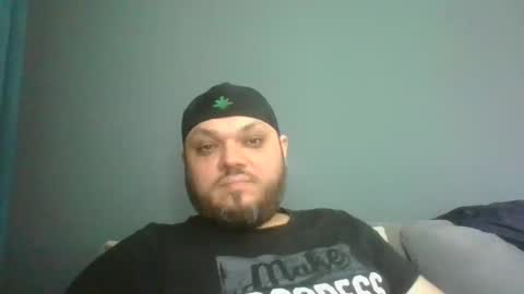 Snapshot of glusgan chatting on February 21, 10:39 am Your boy online show from February 21, 10:39 am