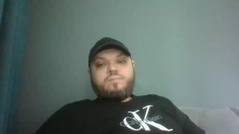 Snapshot of glusgan chatting on February 24, 8:06 am Your boy online show from February 24, 8:06 am