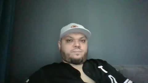 Snapshot of glusgan chatting on February 27, 7:23 am Your boy online show from February 27, 7:23 am