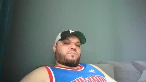 Snapshot of glusgan chatting on March 11, 1:12 pm Your boy online show from March 11, 1:12 pm